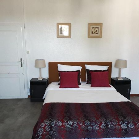 Cafe De France Eauze Bed & Breakfast Luaran gambar