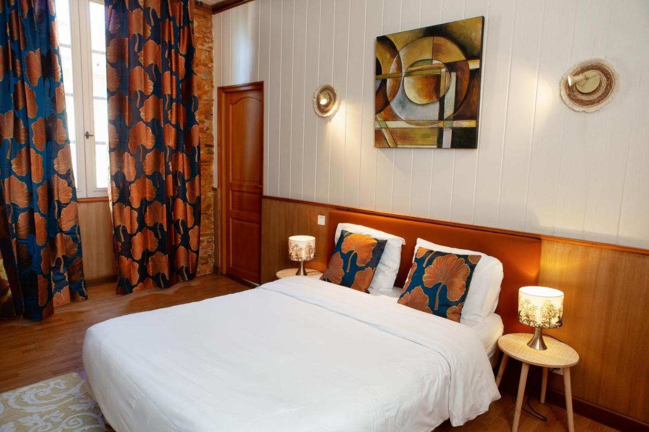 Cafe De France Eauze Bed & Breakfast Luaran gambar