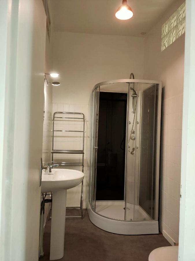 Cafe De France Eauze Bed & Breakfast Luaran gambar
