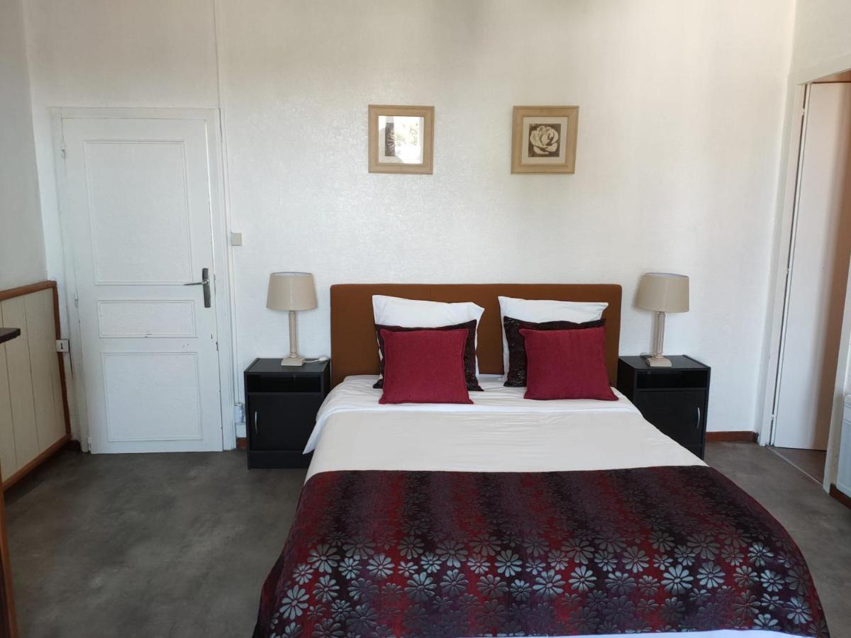 Cafe De France Eauze Bed & Breakfast Luaran gambar